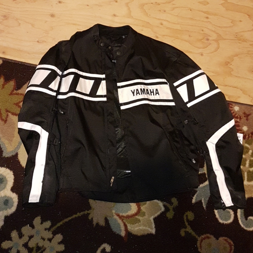 Motorcycle jacket